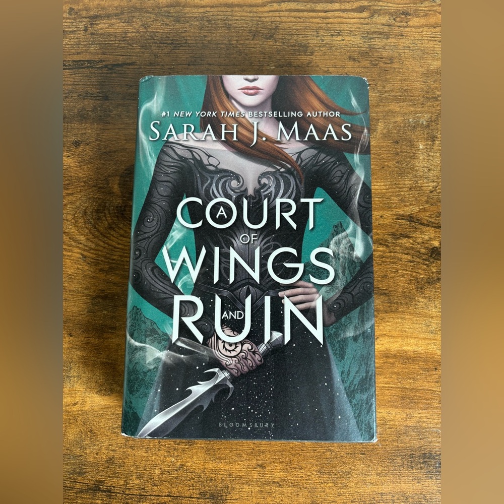 Court of Wings and Ruin Book by Sarah J. Maas